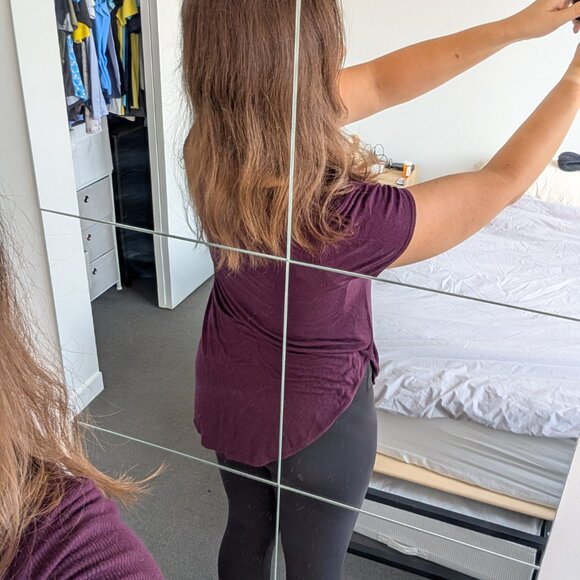 American Eagle "Soft and Sexy" High-Low Shirt - Picture 6 of 6